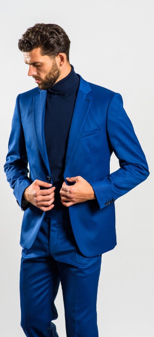 Slim Fit oblek kráľovskej modrej farby XL