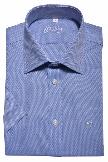 Blue Classic Fit short sleeved shirt