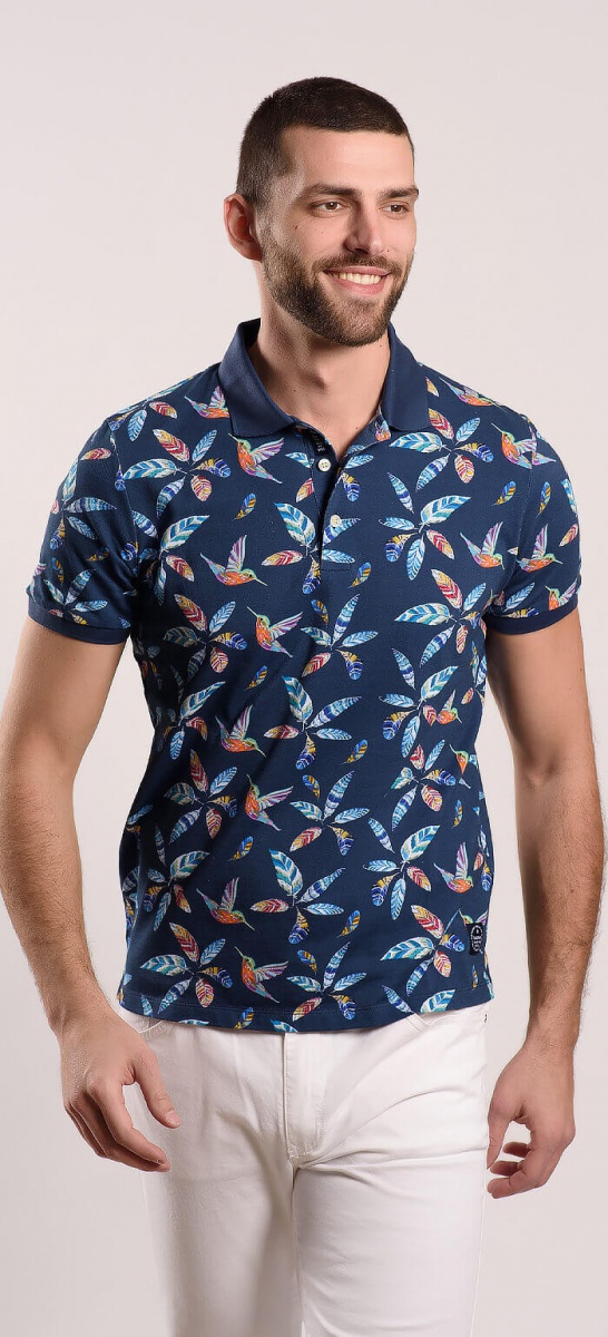 Dark blue polo shirt with a bold pattern
